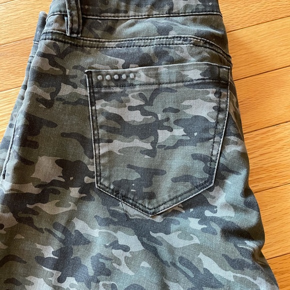 Blank NYC camouflage jeans - Picture 3 of 5